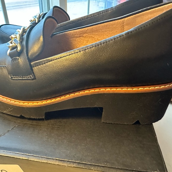 Naturalizer Shoes - Naturalizer Elegant Black Leather Loafers size 12 wide